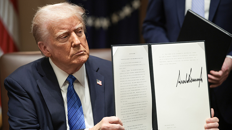 Tariffs_Spark_Inflation_and_Recession_Fears__Says_Analyst