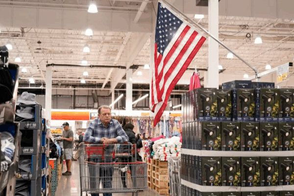 Tariffs__America_s_Political_Theater_and_Economic_Dead_End