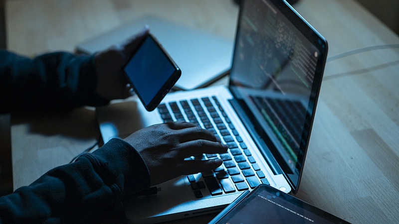 Telecom Fraud Crackdown: 920+ Suspects Handed Over Telecom_Fraud_Crackdown__920__Suspects_Handed_Over