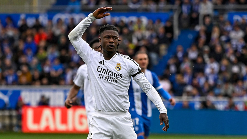 Ten_Man_Real_Madrid_Clinches_1_0_Win_After_Mbappe_Sees_Red - Namaste Headlines Ten_Man_Real_Madrid_Clinches_1_0_Win_After_Mbappe_Sees_Red