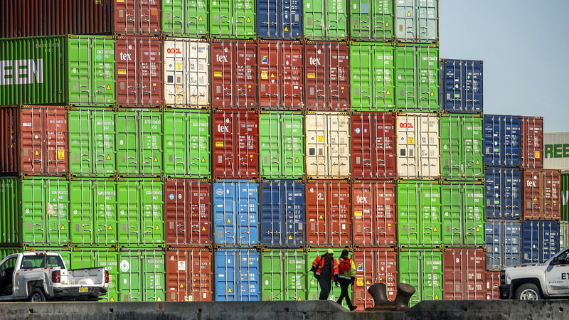 Trump_s_Tariff_Shake_Up__Global_Trade_in_Turmoil