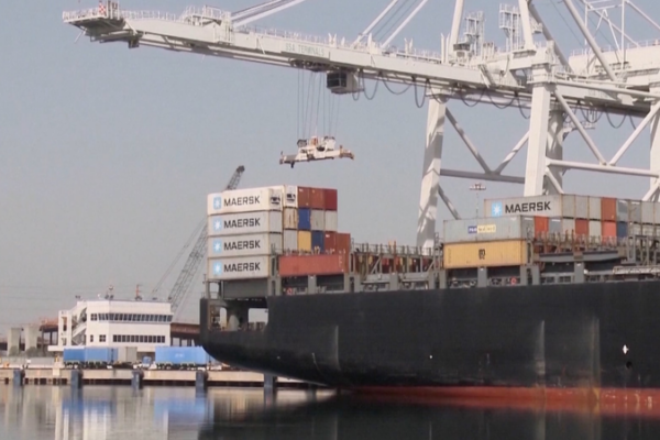 Trump_s_Tariff_Showdown__Extra_50__on_the_Chinese_mainland_ video poster