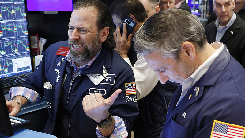 US_Tariff_Tantrum_Sparks_Global_Turbulence__Protectionism_Gone_Wrong_ - Namaste Headlines US_Tariff_Tantrum_Sparks_Global_Turbulence__Protectionism_Gone_Wrong_