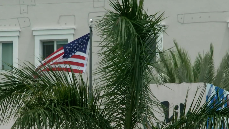 U_S__Court_Halts_Deportation_of_500K_Migrants video poster