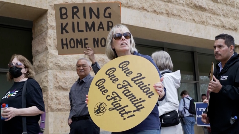 U_S__Supreme_Court_Orders_Return_of_Wrongfully_Deported_Man video poster