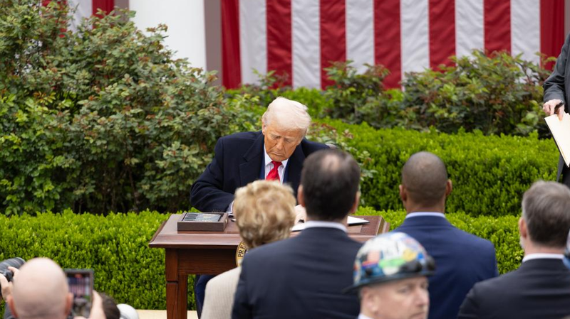 U_S__Tariff_Moves_Shake_Africa_s_Trade_Game_ - Namaste Headlines U_S__Tariff_Moves_Shake_Africa_s_Trade_Game_