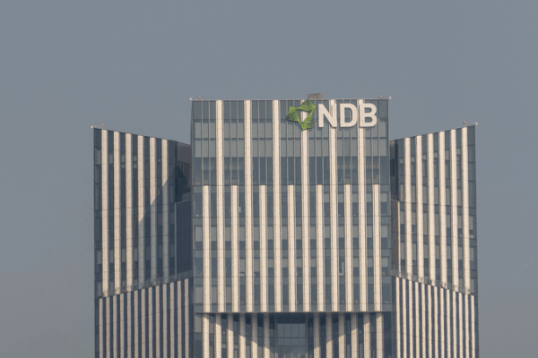 Xi_Jinping_Visits_New_Development_Bank_in_Shanghai