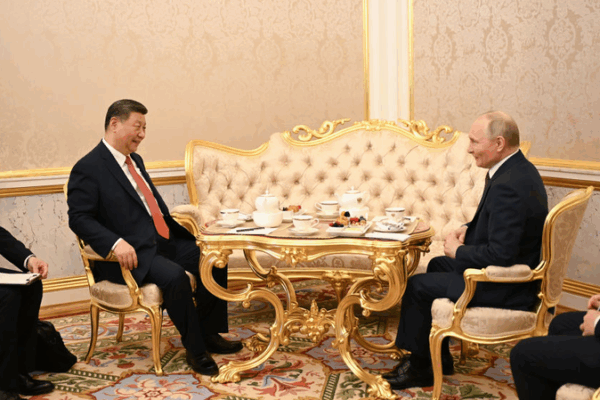 Xi & Putin’s Tea Talk Sparks Global Governance Momentum Xi & Putin’s Tea Talk Sparks Global Governance Momentum