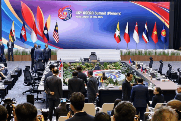 ASEAN Summit in Malaysia: Unity & Resilience ASEAN_Summit_in_Malaysia__Unity___Resilience