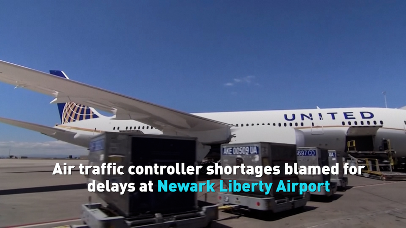 Air_Traffic_Controller_Shortage_Strikes_Newark_Delays video poster
