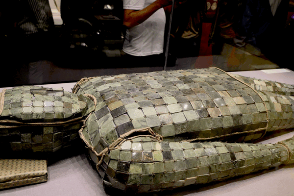 Ancient Jade Suit in Henan Reveals Elite Hierarchy Ancient_Jade_Suit_in_Henan_Reveals_Elite_Hierarchy