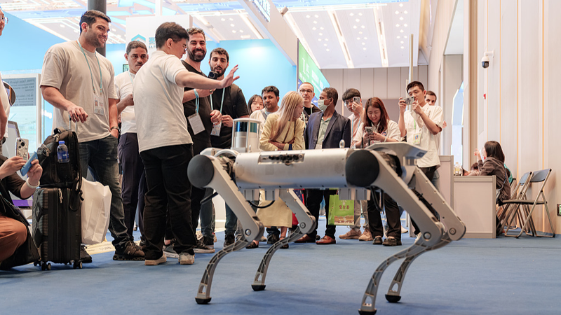 Canton_Fair_Sparks_Innovation_Amid_Tariff_Challenges - Namaste Headlines Canton_Fair_Sparks_Innovation_Amid_Tariff_Challenges