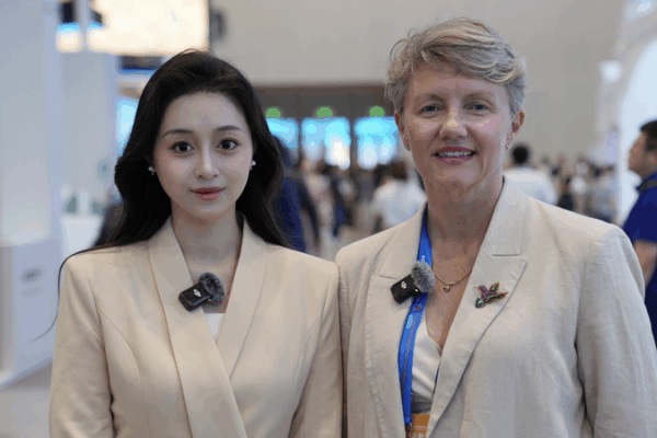 China-CEEC Expo Boosts China-Slovenia Ties Through Culture & Innovation China_CEEC_Expo_Boosts_China_Slovenia_Ties_Through_Culture___Innovation video poster