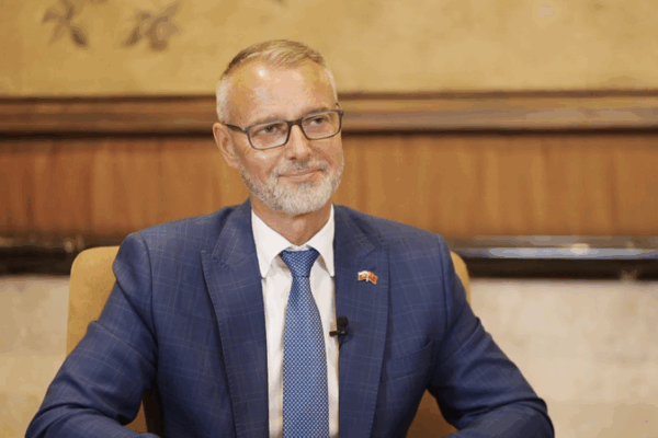 China_CEEC_Expo_Sparks_Strong_China_Slovak_Trade_Ties video poster