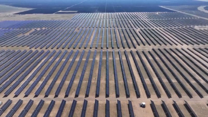 China_Debuts_Massive_Desert_Solar_Test_Base - Namaste Headlines China_Debuts_Massive_Desert_Solar_Test_Base