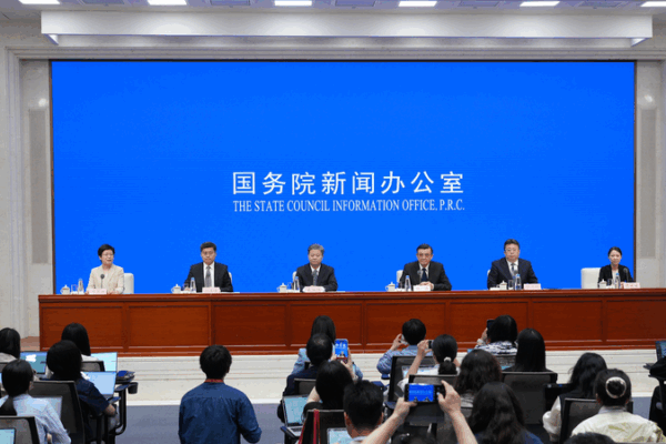 China Drives Urban Renewal for High-Quality Growth China_Drives_Urban_Renewal_for_High_Quality_Growth