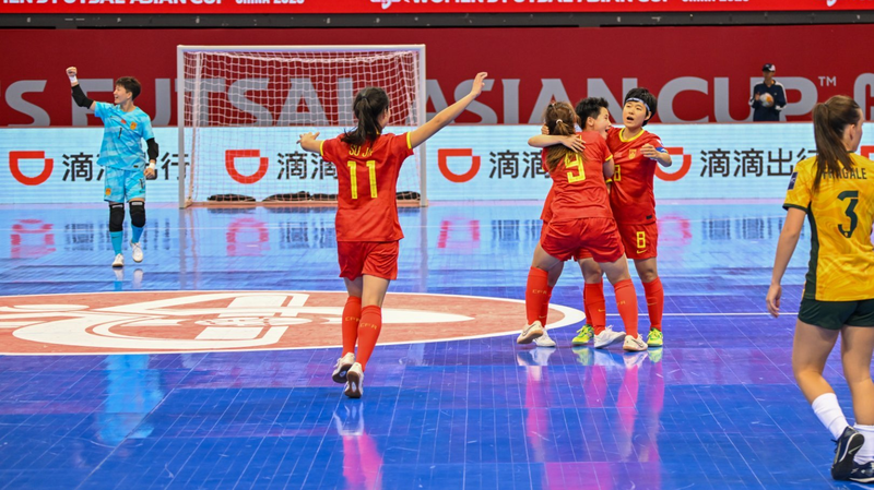 China_Shines_with_3_1_Futsal_Opener
