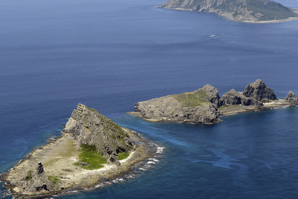 China_Warns_Japan_Over_Diaoyu_Dao_Airspace_Breach