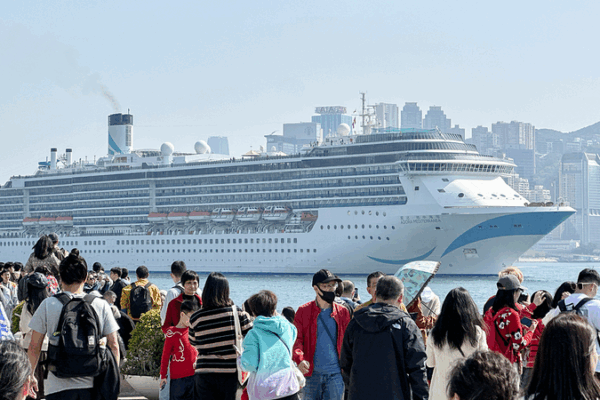 China’s Cruise+ Boom: Sailing into a New Travel Era! China_s_Cruise__Boom__Sailing_into_a_New_Travel_Era_