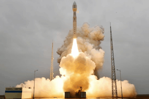 China’s Lijian-1 Y7 Rocket Soars with 6 Satellites Onboard China_s_Lijian_1_Y7_Rocket_Soars_with_6_Satellites_Onboard