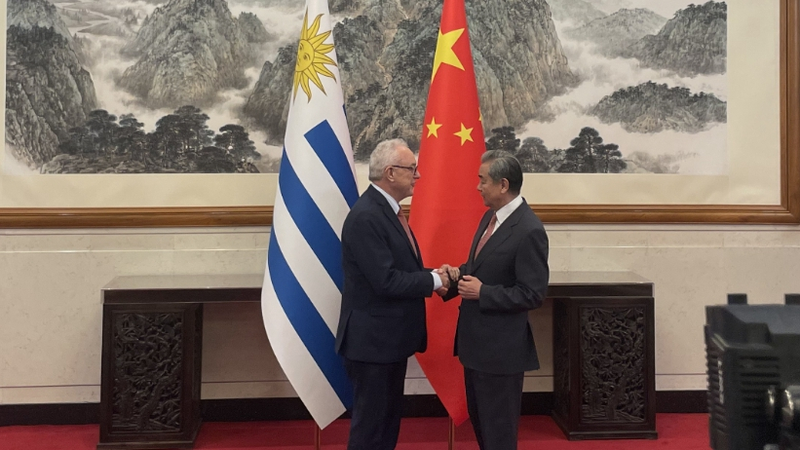 Diplomatic_Dialogue__Chinese___Uruguayan_FMs_Connect_in_Beijing