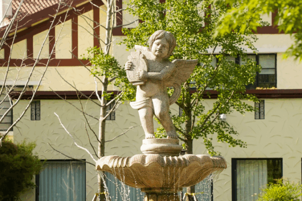 Discover Shanghai’s Urban Charm Discover_Shanghai_s_Urban_Charm