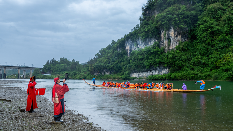 Dragon_Boat_Revival_in_Guizhou__Tradition_Comes_Alive video poster