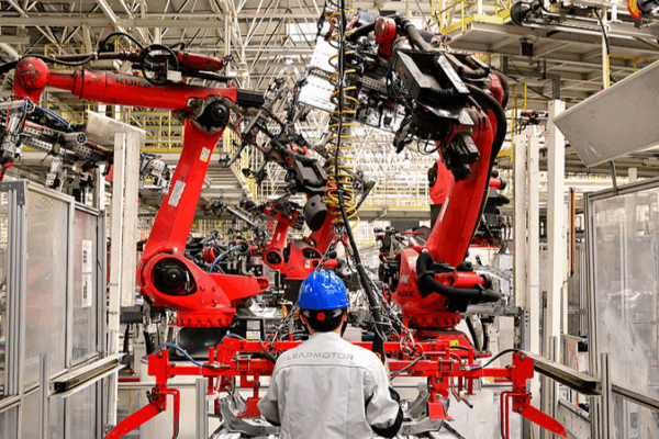 EU Firms Adapt Amid Tough Conditions in the Chinese Mainland EU_Firms_Adapt_Amid_Tough_Conditions_in_the_Chinese_Mainland