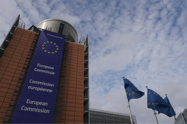 EU’s Bold Pivot: Global Ties & Autonomy Amid Tariffs EU_s_Bold_Pivot__Global_Ties___Autonomy_Amid_Tariffs