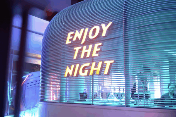 Gen-Z Nightlife: Livehouses Spark China’s After-Dark Revolution Gen-Z Nightlife: Livehouses Spark China’s After-Dark Revolution video poster