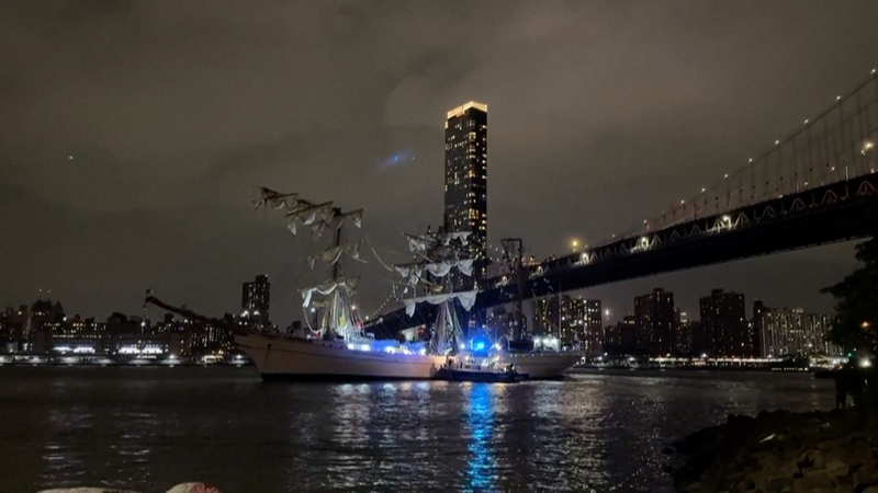 Festive_Sail_Turns_Chaotic__Navy_Ship_Crashes_into_Brooklyn_Bridge_poster - Namaste Headlines Festive_Sail_Turns_Chaotic__Navy_Ship_Crashes_into_Brooklyn_Bridge video poster