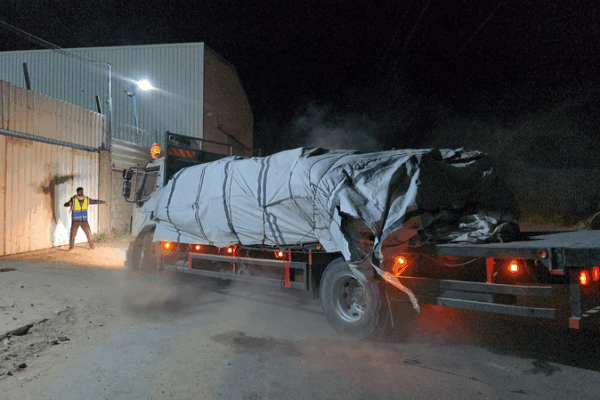 Gaza Aid Arrives Amid Distribution Delays & Growing Pressure Gaza_Aid_Arrives_Amid_Distribution_Delays___Growing_Pressure
