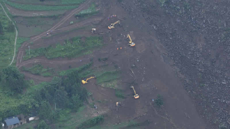 Guizhou Landslides: Rescue Efforts Press On Guizhou_Landslides__Rescue_Efforts_Press_On video poster