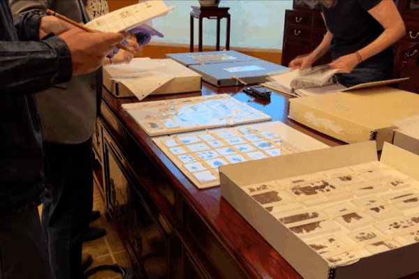 Historic 2,000-Year-Old Chu Silk Manuscripts Return to China Historic_2_000_Year_Old_Chu_Silk_Manuscripts_Return_to_China video poster