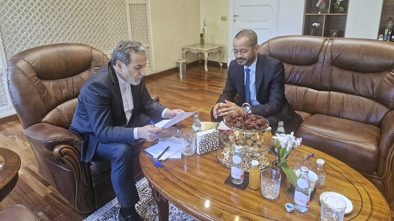 Iran_Praises__Most_Professional__U_S__Talks_in_Fifth_Round