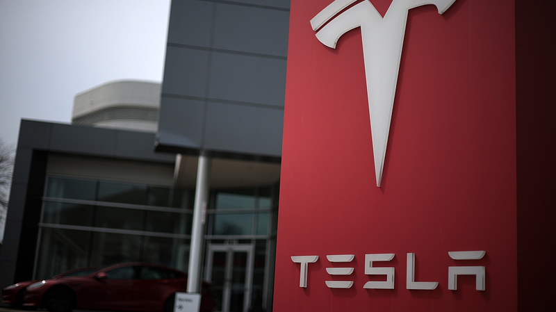 Tesla Board Hunts for New CEO Amid Musk’s Diverging Focus Tesla Board Hunts for New CEO Amid Musk’s Diverging Focus