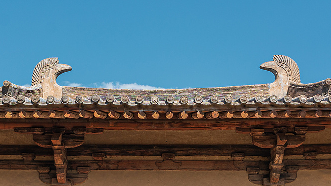 Meet Chiwen: Legendary Roof Guardian Meet_Chiwen__Legendary_Roof_Guardian
