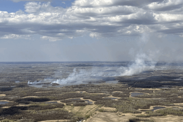 ND Wildfires Blaze: 16 Fires Amid Severe Drought ND_Wildfires_Blaze__16_Fires_Amid_Severe_Drought
