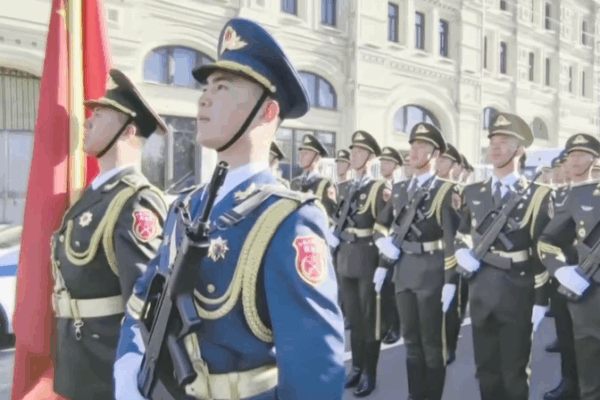 PLA Honor Guard Shines on Red Square at Moscow Victory Day Parade PLA_Honor_Guard_Shines_on_Red_Square_at_Moscow_Victory_Day_Parade video poster