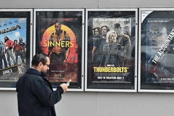 Trump’s 100% Movie Tariff Sparks Hollywood Uproar! Trump’s 100% Movie Tariff Sparks Hollywood Uproar!