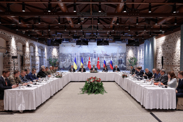 Rare_Face_to_Face_Russia_Ukraine_Talks_Ignite_Hope