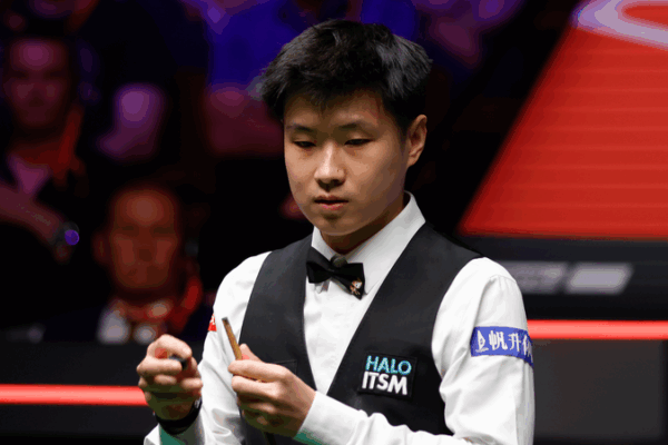 Snooker Showdown: Zhao Xintong’s Explosive Lead Over Williams! Snooker_Showdown__Zhao_Xintong_s_Explosive_Lead_Over_Williams_