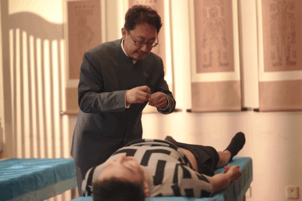 TCM_Rituals_to_Keep_Your_Yang_Up_This_Summer video poster