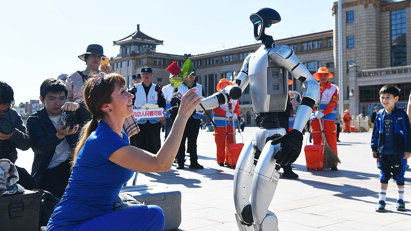 Tech_Robots_Transform_Scenic_Tourism_on_the_Chinese_Mainland