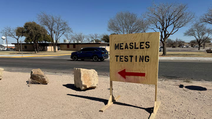 US_Poll__Doubts_Over_Trump_s_Measles_Outbreak_Response