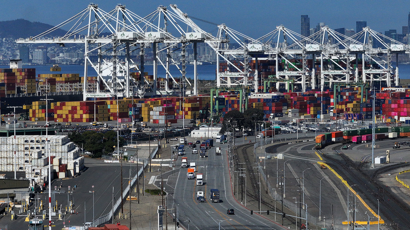 US_States_Challenge_Trump_s_Tariffs__Blank_Check_or_Overreach_