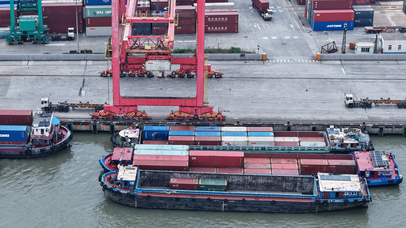 U.S. Orders Surge as Trade Tensions Ease in Geneva Meeting U_S__Orders_Surge_as_Trade_Tensions_Ease_in_Geneva_Meeting