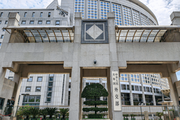 Wang_Yi_Set_to_Sign_Mediation_Convention_in_Hong_Kong