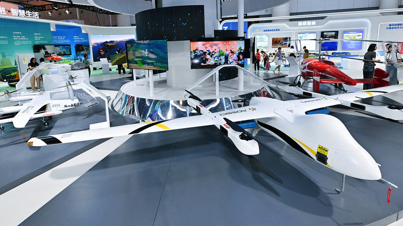 Xi Cheers 20th Western China International Fair! Xi_Cheers_20th_Western_China_International_Fair_