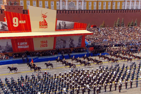 Xi & Putin Watch Historic Parade in Red Square Xi___Putin_Watch_Historic_Parade_in_Red_Square video poster